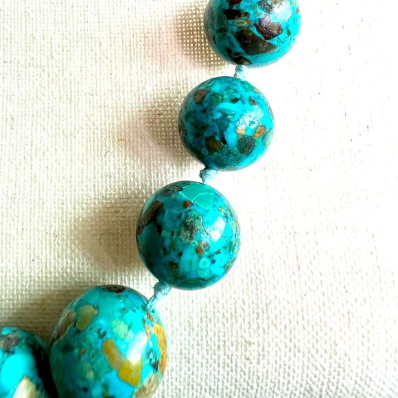 ALUMA IL Marbled Mosaic Teal Green Graduated Bead Necklace Hand Knotted EUC - Picture 4 of 7